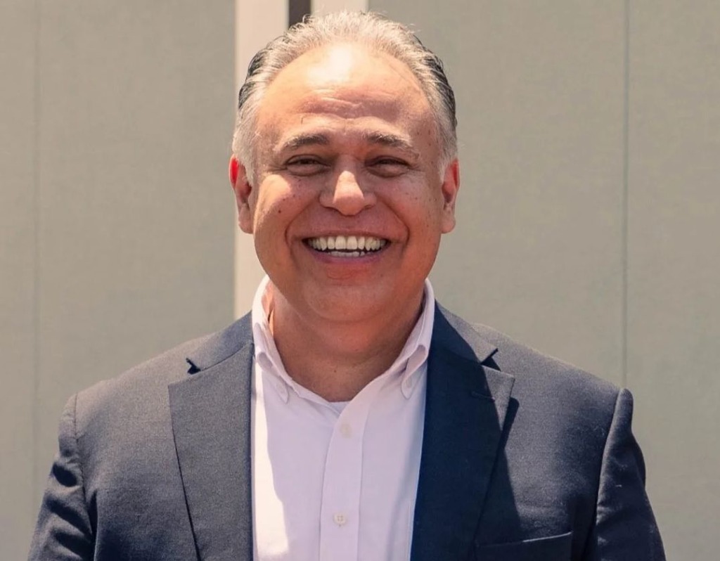 Pr. David Endara