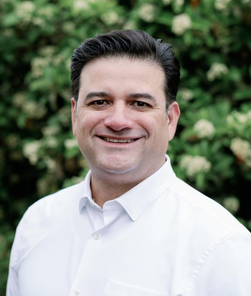 Pr. Mario Figueroa